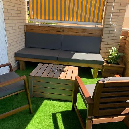 Apartamento Para 5 Personas Frente Al Mar Con Piscina Y Parking Cubelles Exterior photo