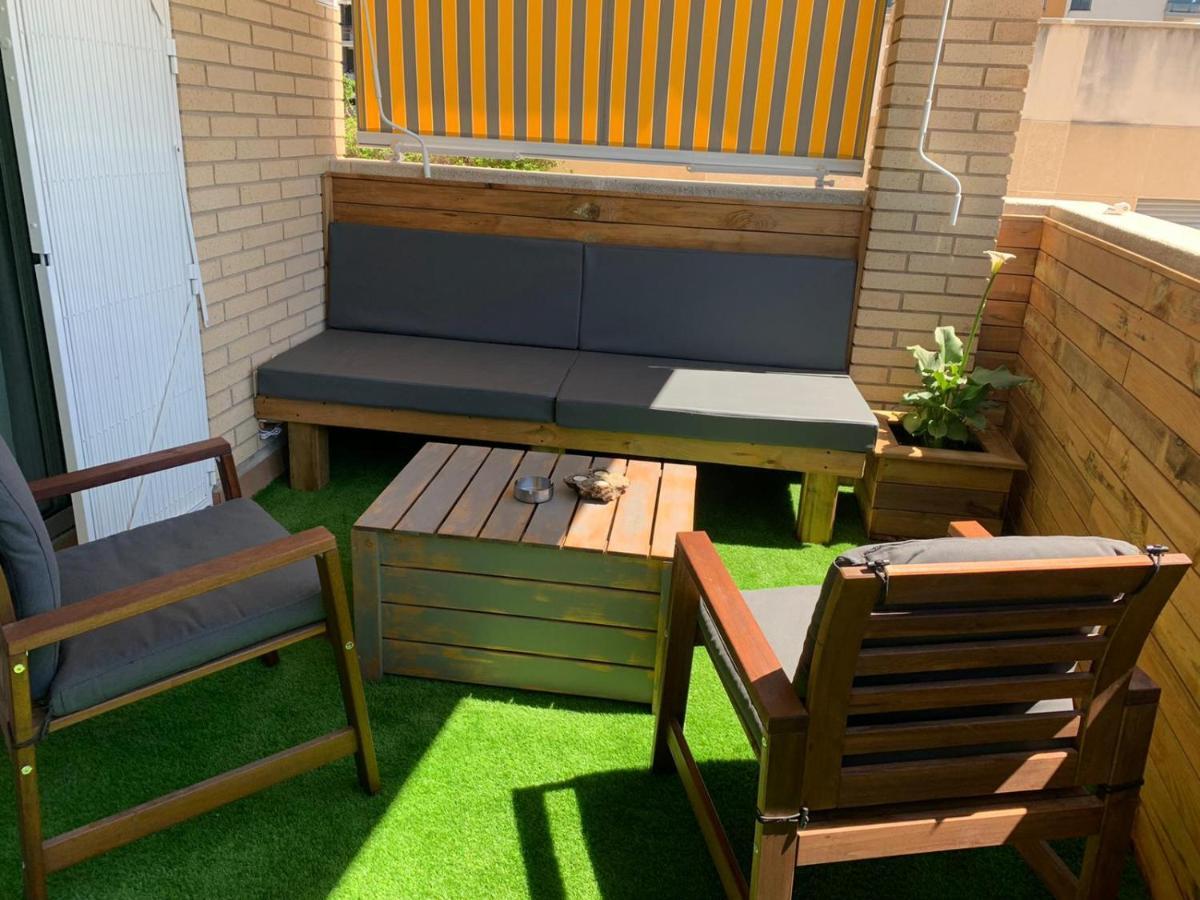 Apartamento Para 5 Personas Frente Al Mar Con Piscina Y Parking Cubelles Exterior photo